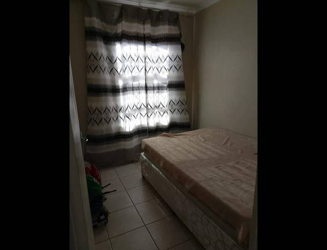 3 BEDROOM PROPERTY TO RENT IN CRYSTAL PARK